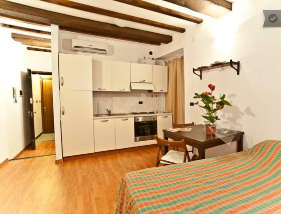 Apartament Monolocale Genova Centro Storico Zewnętrze zdjęcie